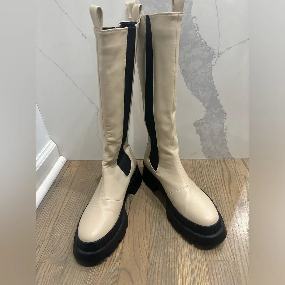 Nasty Gal Tan Platform Chunky Boots size 7